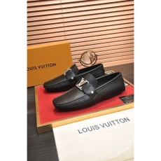 Louis Vuitton Low Shoes